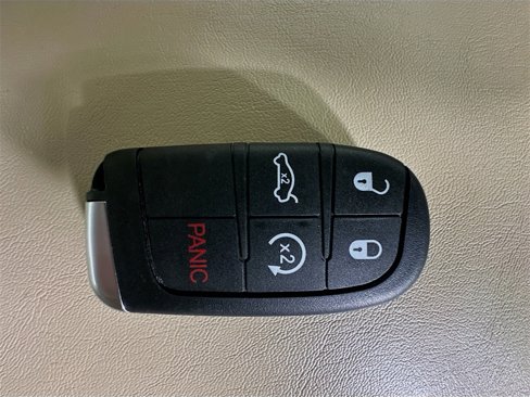 Used 2013 Chrysler 300 C image 32