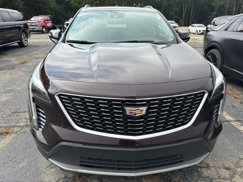 Certified 2021 Cadillac XT4 Premium Luxury image 2