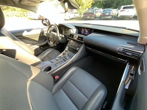 Used 2017 Lexus IS 200t image 17