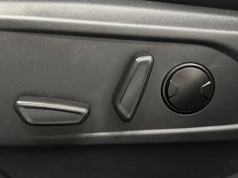 Used 2022 Ford Mustang Mach-E Premium image 12