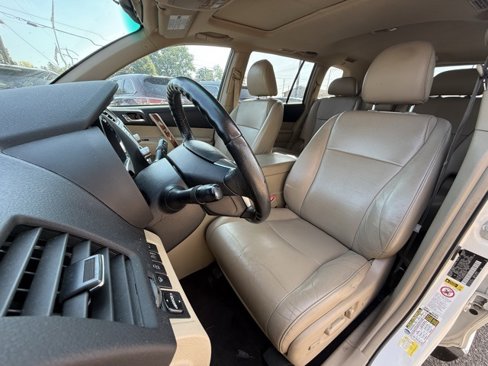 Used 2011 Toyota Highlander Limited image 10
