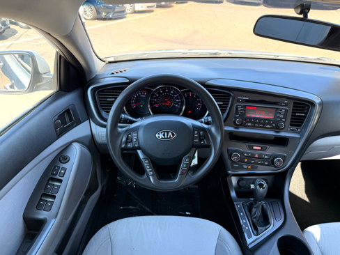 Used 2013 Kia Optima LX image 17