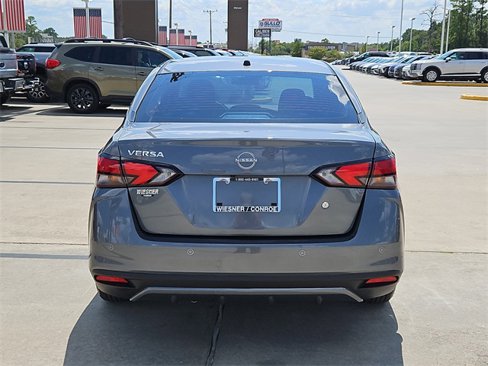 Used 2025 Nissan Versa S w/ Trunk Package image 11