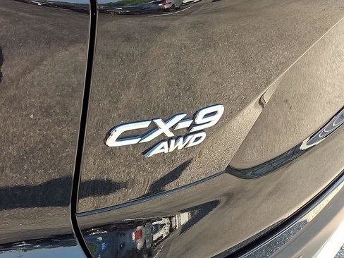 Used 2018 MAZDA CX-9 Signature image 35