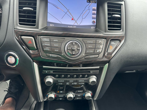 Used 2020 Nissan Pathfinder SL image 22