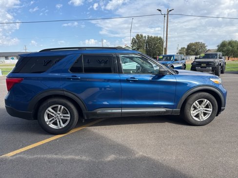 Used 2020 Ford Explorer XLT w/ Equipment Group 202A image 6