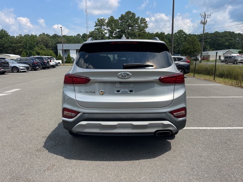 Used 2020 Hyundai Santa Fe SEL w/ Convenience + Premium Package image 6