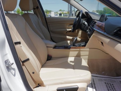 Used 2013 BMW 328i xDrive Sedan image 12