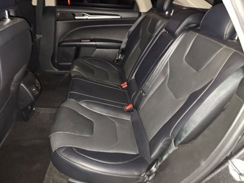 Used 2019 Ford Fusion Titanium image 10