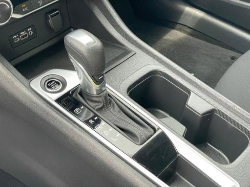 Certified 2022 Nissan Sentra SV image 23