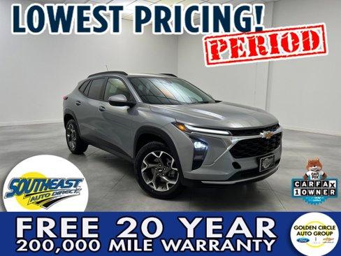 Used 2024 Chevrolet Trax LT image 1
