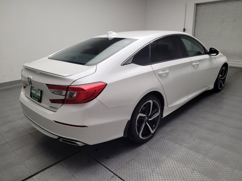 Used 2020 Honda Accord Sport image 9
