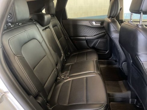 Used 2020 Ford Escape SEL image 30