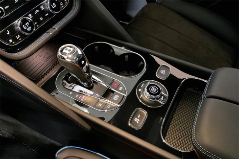 New 2024 Bentley Bentayga image 12