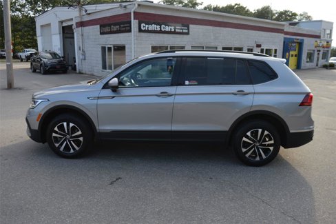 Used 2022 Volkswagen Tiguan S image 2