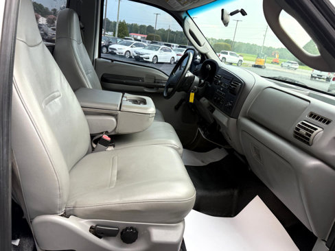Used 2005 Ford F350 XL image 15