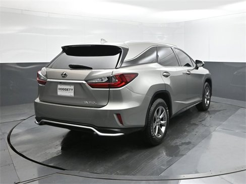 Used 2019 Lexus RX 350L FWD w/ Accessory Package image 11
