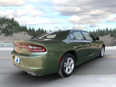 Used 2022 Dodge Charger SXT image 4