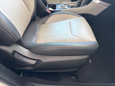 Used 2021 Subaru Forester Limited image 16