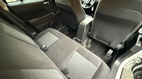 Used 2016 Jeep Patriot Sport w/ Power Value Group image 27