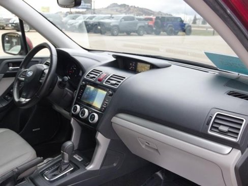 Used 2016 Subaru Forester 2.5i Touring w/ Eyesight & Navigation System image 33