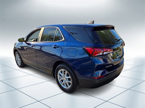 Used 2022 Chevrolet Equinox LS w/ LS Convenience Package image 7