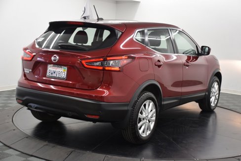 Used 2021 Nissan Rogue Sport S image 7