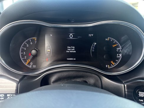 Used 2019 Jeep Grand Cherokee Altitude image 10