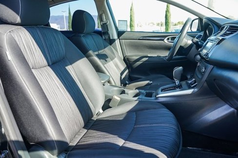 Certified 2016 Nissan Sentra SV w/ Driver's Assist Package image 17