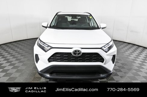 Used 2022 Toyota RAV4 XLE image 25