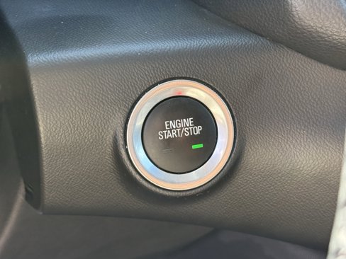 Used 2024 GMC Terrain SLT image 24