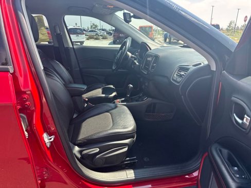 Used 2020 Jeep Compass Trailhawk image 27