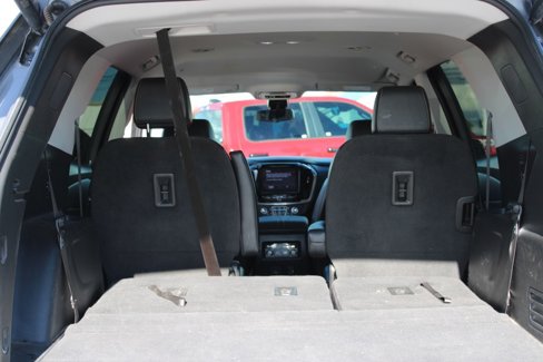 Used 2020 Chevrolet Traverse RS image 14