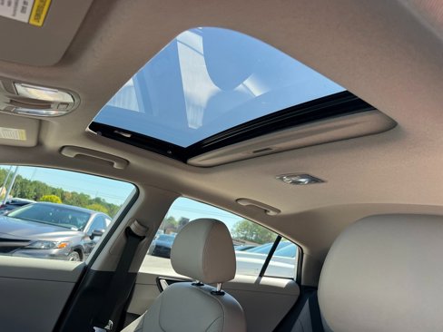 Used 2019 Hyundai Ioniq Limited image 31