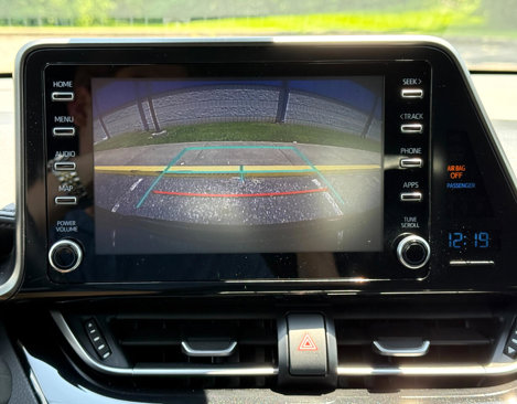 Used 2019 Toyota C-HR LE image 10