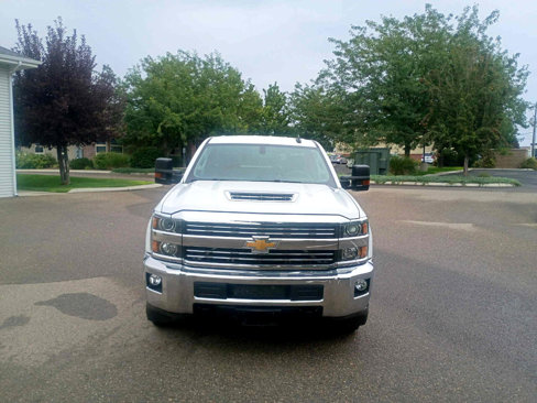 Used 2017 Chevrolet Silverado 2500 LT w/ LT Convenience Package image 8