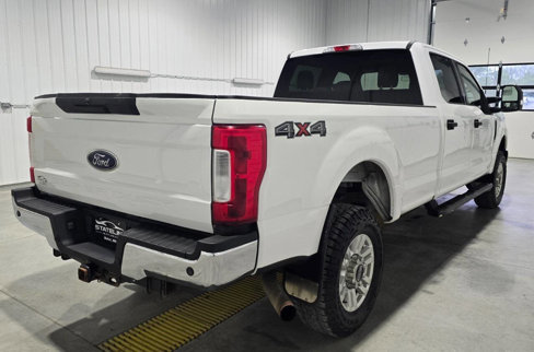 Used 2019 Ford F350 XLT image 5