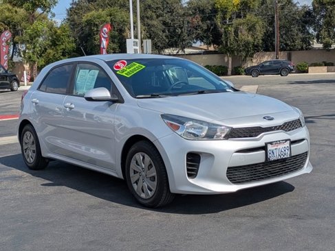 Used 2020 Kia Rio S image 3