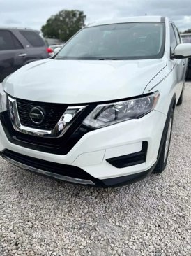 Used 2018 Nissan Rogue S image 18