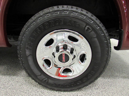 Used 2020 GMC Savana 3500 w/ Driver Convenience Package image 12