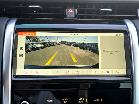 Used 2020 Land Rover Discovery Sport S image 9