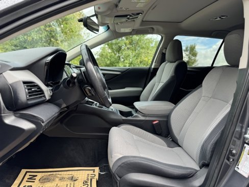 Used 2022 Subaru Outback Premium image 12