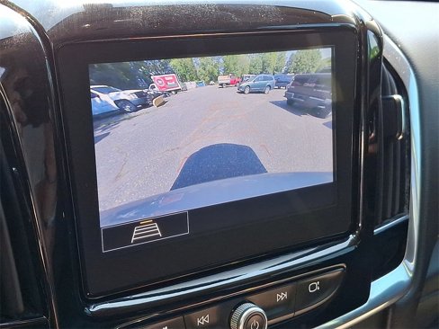 Used 2020 Chevrolet Traverse LT image 15