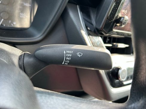 Used 2023 Toyota Corolla LE image 19