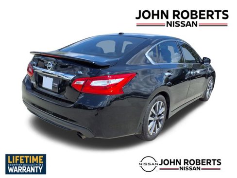 Used 2016 Nissan Altima 2.5 SL w/ 2.5 Technology Package image 16