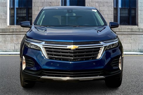 Used 2023 Chevrolet Equinox LT image 3