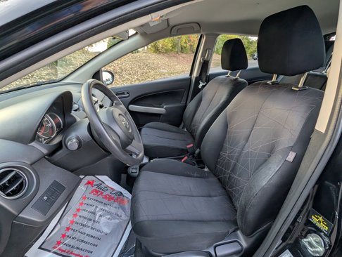 Used 2014 MAZDA MAZDA2 Sport image 10