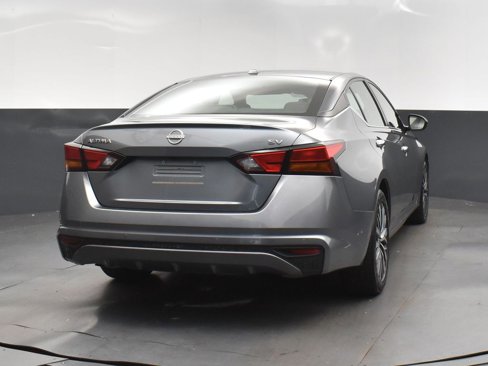 Used 2023 Nissan Altima 2.5 SV image 7