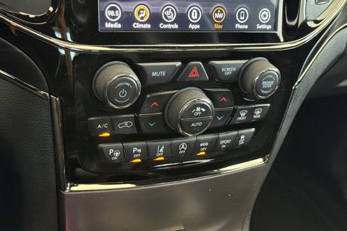 Used 2020 Jeep Grand Cherokee Limited X image 24