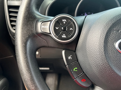Used 2019 Kia Soul image 19